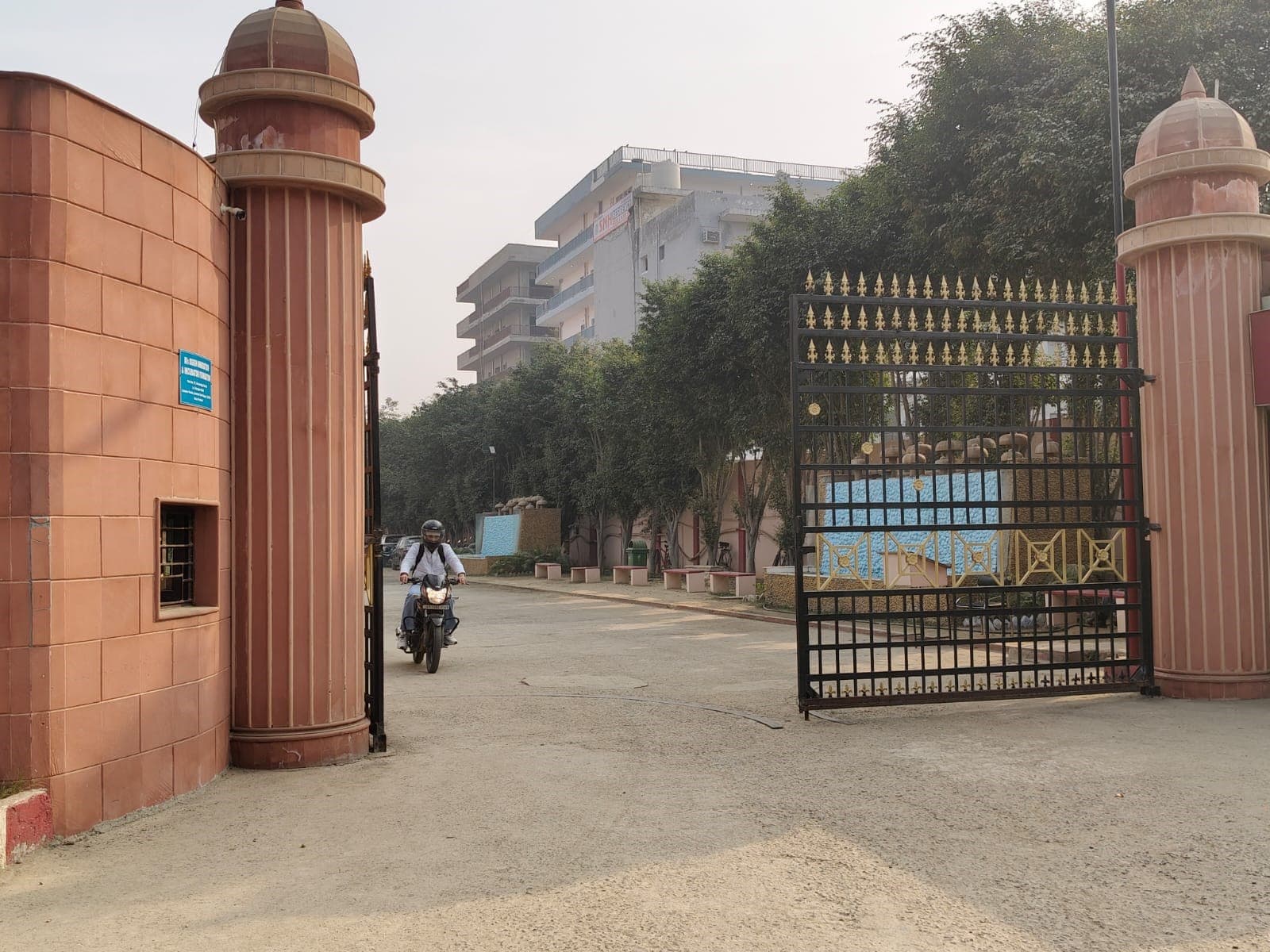 Dronacharya Group of Institutions Greater Noida Campus photo 4